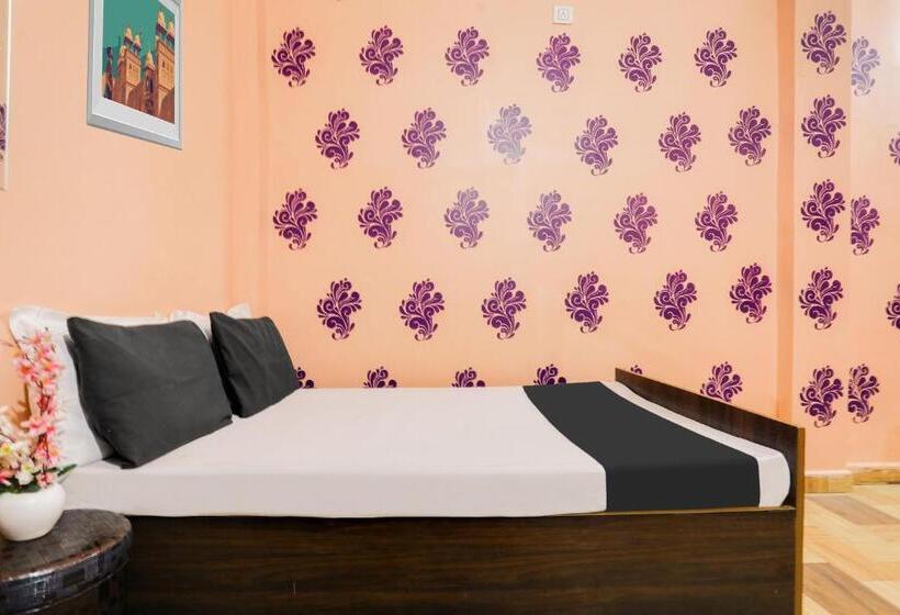 Трехместный Номер Классика, Oyo Hotel Sun Shine