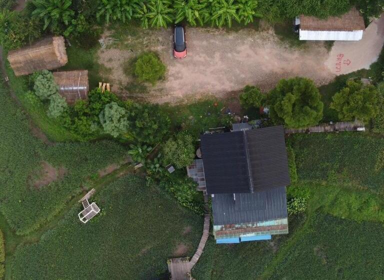 Номер Стандарт Вид на Горы, นาตาทา Cafe  & Farm Stay