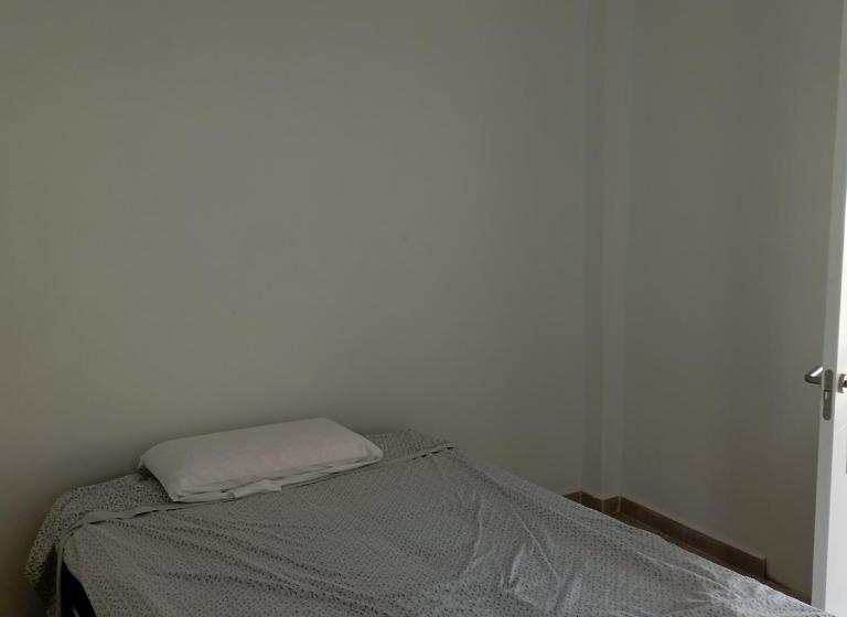 Номер Стандарт, Albergue Hostel Socios