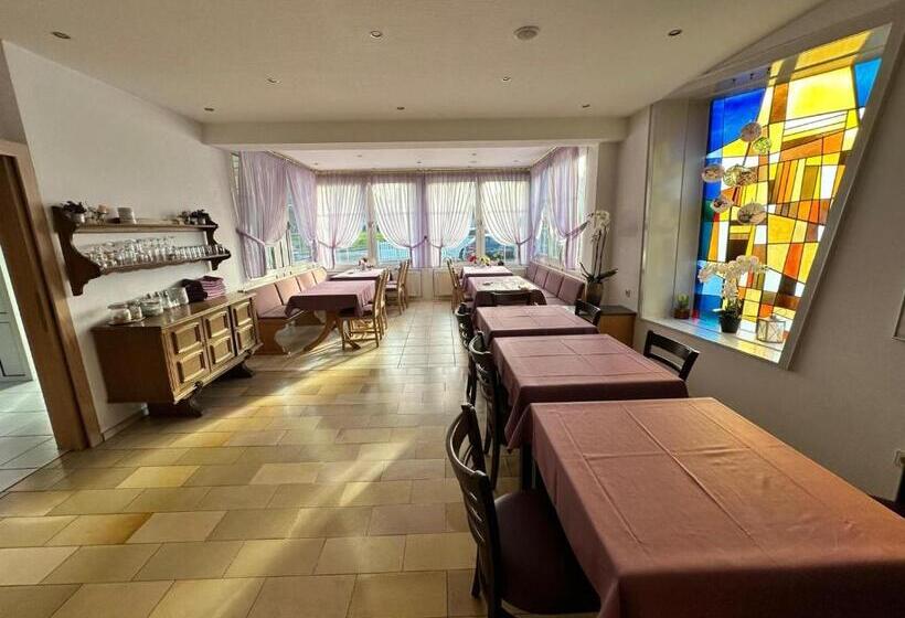 Номер Стандарт, M&m Park