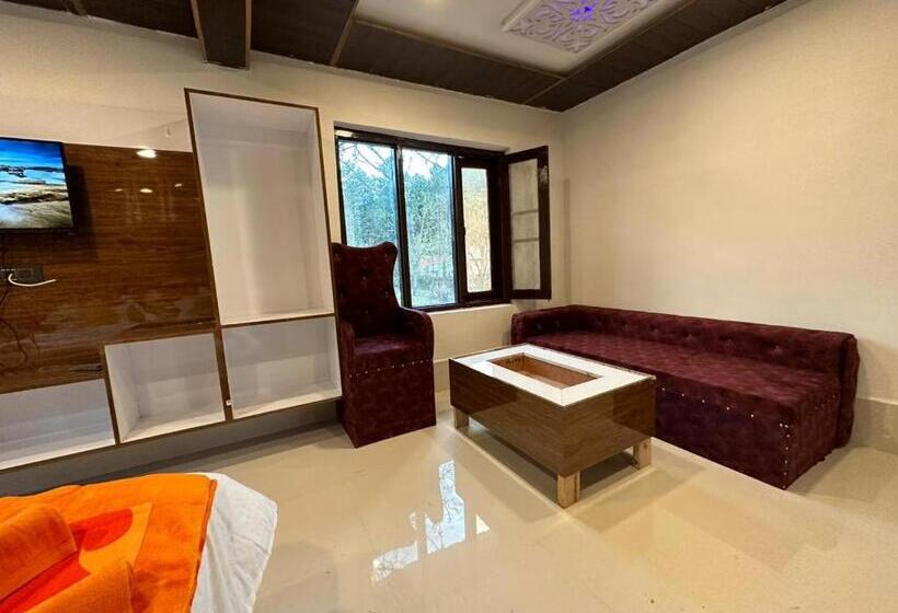 اتاق سوپریور, Shabnam Resort