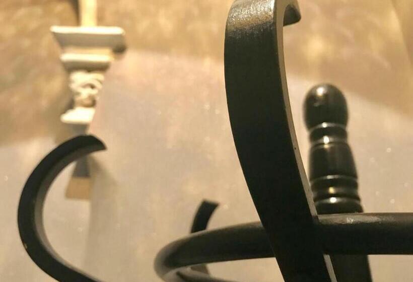اتاق لوکس با تخت بزرگ, Fulwood Guest House
