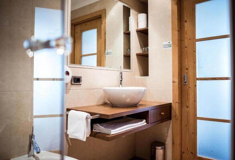 Quarto Estandar, Linder Cycling