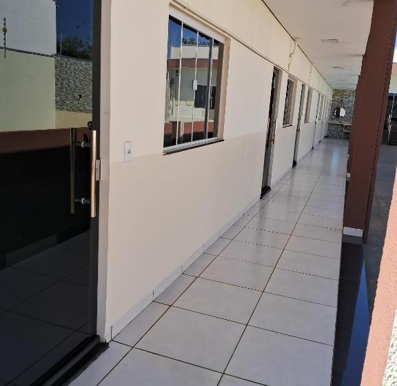 استودیوی استاندارد, Extensão Pousada Cactos
