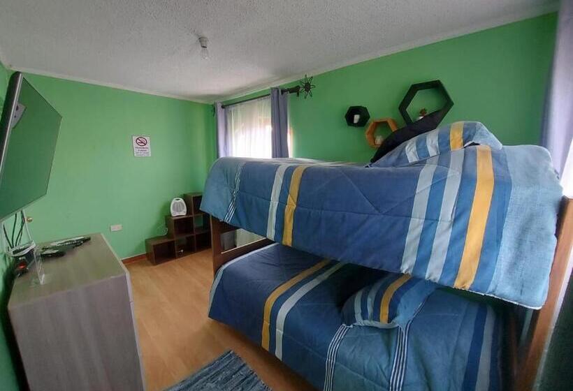Номер Стандарт Совместная Ванная, Hostal Salt And Pepper