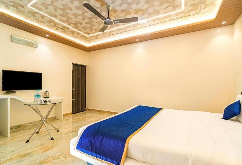 Студия Стандарт, Fabhotel Prime The Venue By Seasons Suites