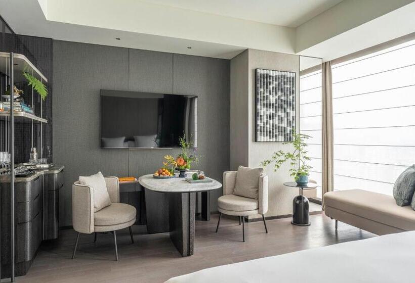 Номер Deluxe Кровать Кинг Вид на Город, Four Seasons Hotel Hangzhou At Hangzhou Centre