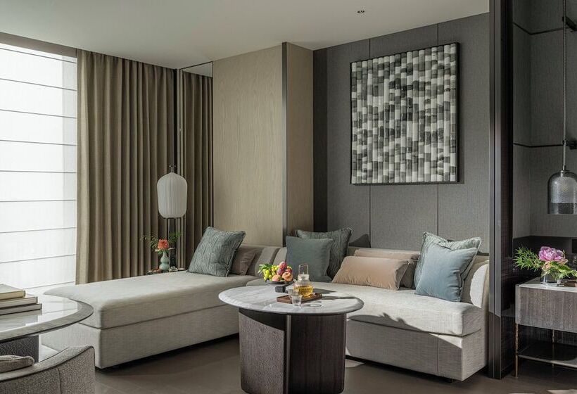 Номер Премиум Вид на Город, Four Seasons Hotel Hangzhou At Hangzhou Centre