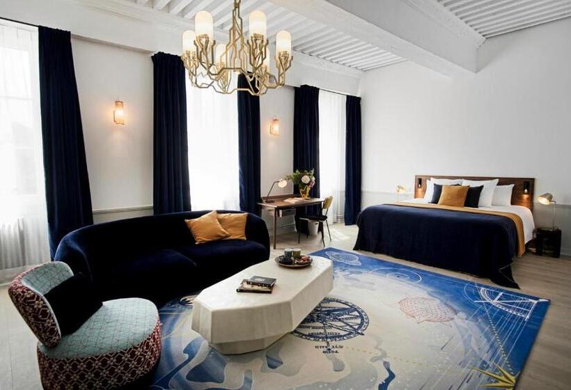 스탠다드 룸 킹사이즈 침대, Le Clos Des Rosiers