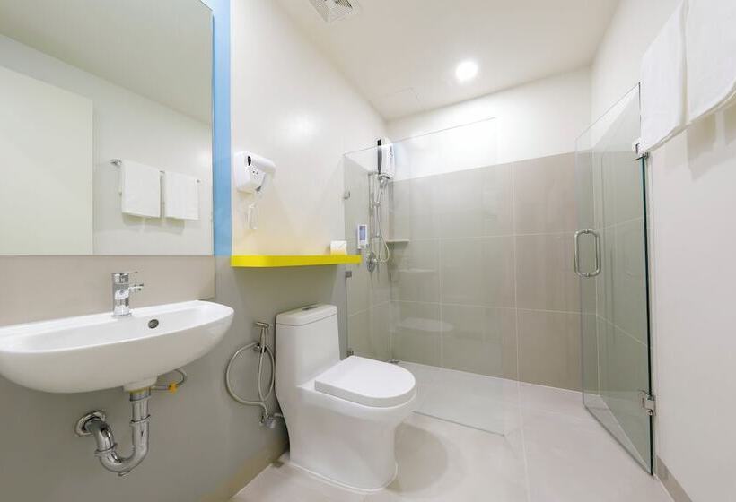 Номер Стандарт Трехместный, Hop Inn Hotel Davao