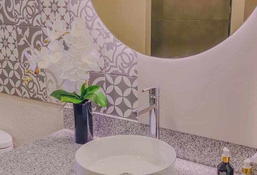 سوییت, Casa Sta Ines