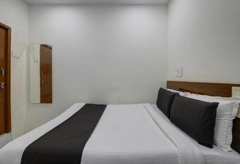 三人经典房间, Oyo Flagship Hotel Moon Light