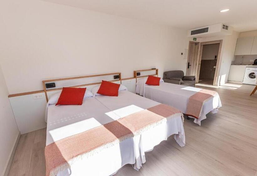 Номер Стандарт Трехместный, Ola Apartamentos Finisterre
