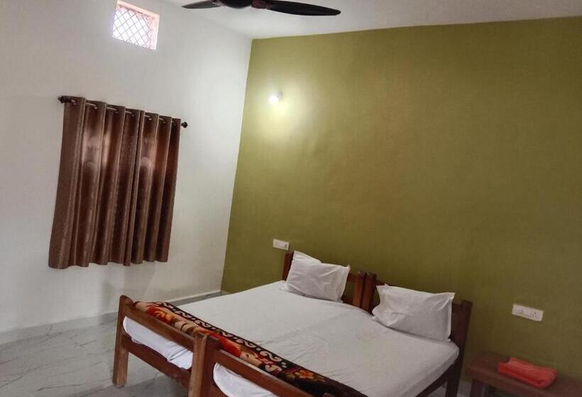 غرفة قياسية, Shree Krishna Nature Stay