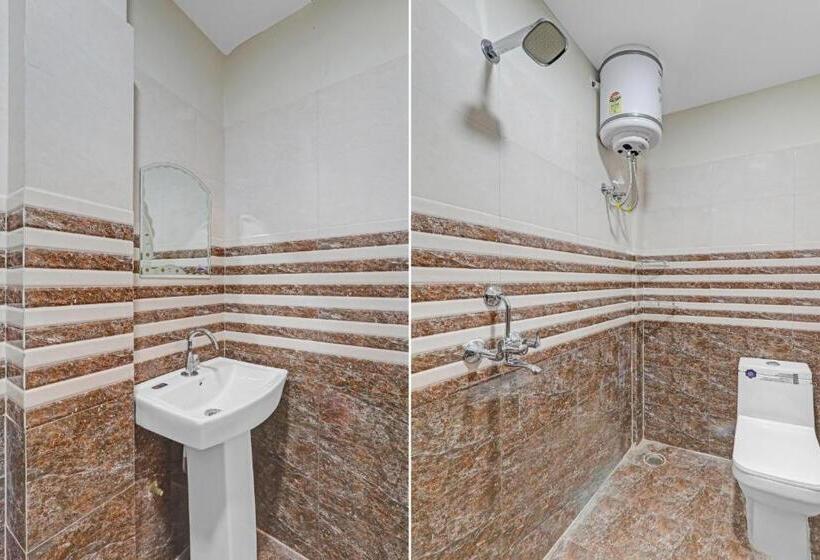 Трехместный Номер Классика, Super Collection O Oyo Townhouse Lemonade Shyam Nagar
