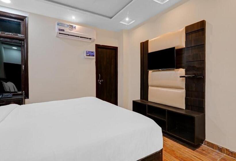 Трехместный Номер Классика, Super Collection O Oyo Townhouse Lemonade Shyam Nagar