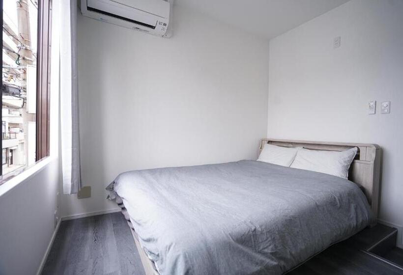 Quarto Estandar, Zaito Tokyo Skytree Yokokawa Ii Studio 天空树旁舒适型民宿 宅东横ii号店