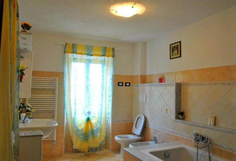 带大床的标准间, Casa Vacanze L Agrifoglio