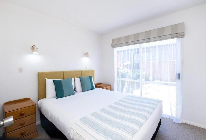 Апартаменты 1 Спальня, Chevron Motel