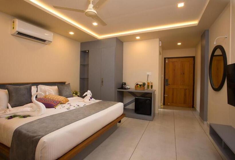스탠다드 룸 킹사이즈 침대, Amrezy Resort And Spa By Stride, Wayanad