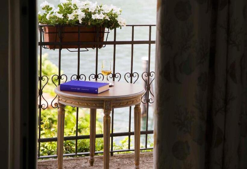 اتاق استاندارد با چشم‌انداز دریاچه, Boutique Hotel Elvezia