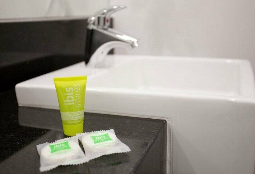 Семейный Номер, Ibis Styles Taubate