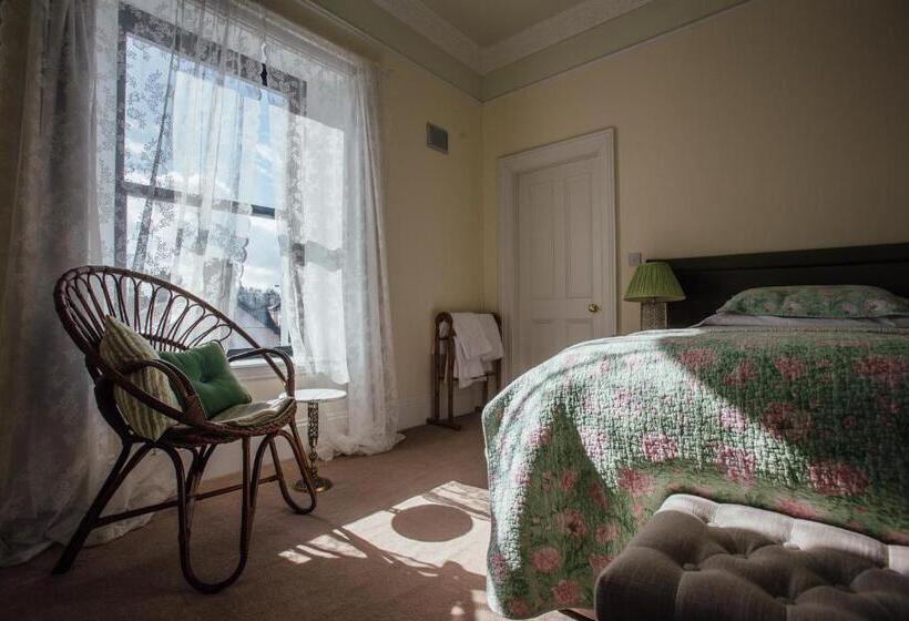 Номер Deluxe, Tom Blake House