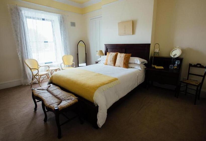 Номер Deluxe, Tom Blake House