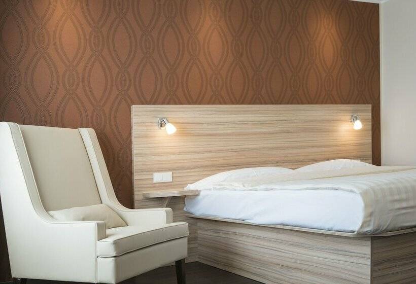 Номер Стандарт, Leonardo Boutique Hotel Linz City Center