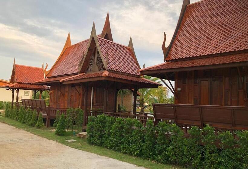 خانه 1 خوابه, Lamphurai Riverside Resort And Spa