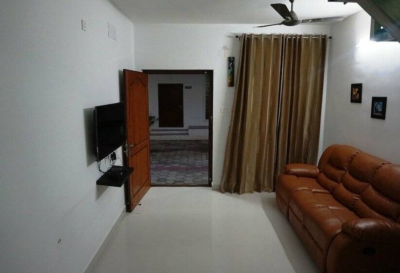 Вилла 2 Спальни, Sea La Vie Covelong Beach Resort