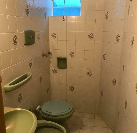 חדר סטנדרט, Antares