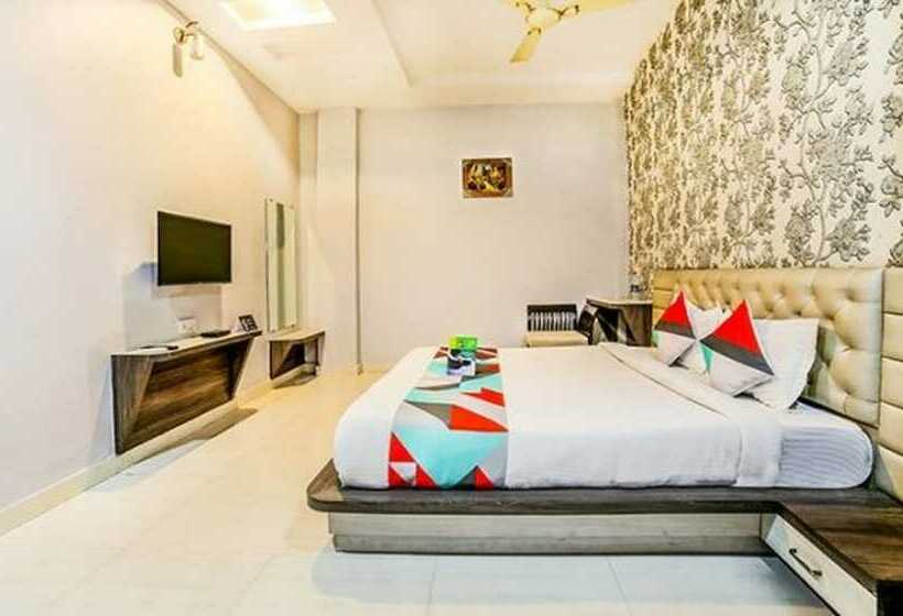 اتاق لوکس, Fabhotel Golden Village