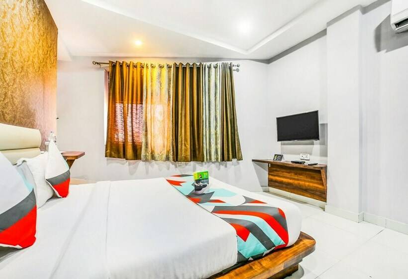 اتاق لوکس, Fabhotel Golden Village