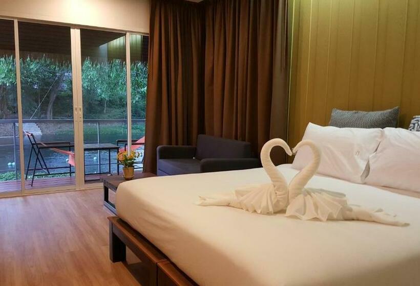 디럭스 룸, Narinfah Resort