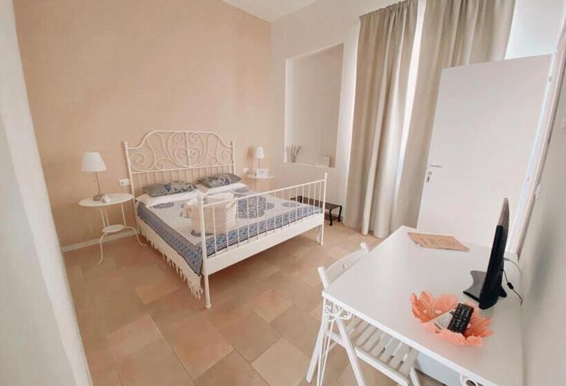 Номер Стандарт, Regina Margherita B&b
