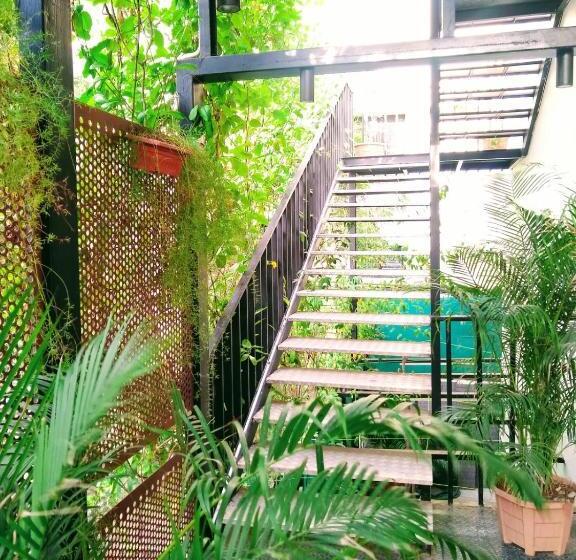 Quarto Deluxe com Sacada, Avea Accommodation