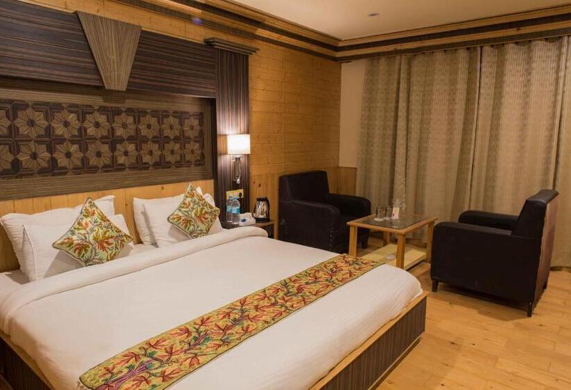 Номер Deluxe, Imperial Resorts