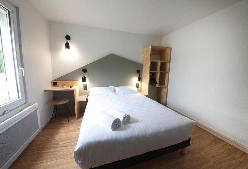 Chambre Standard Adaptée aux Personnes à Mobilité Réduite, Brit Hotel Essentiel Arverne   Clermont Ferrand Sud