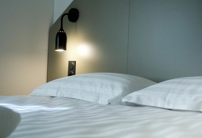 Номер Стандарт, Brit Hotel Essentiel Arverne   Clermont Ferrand Sud