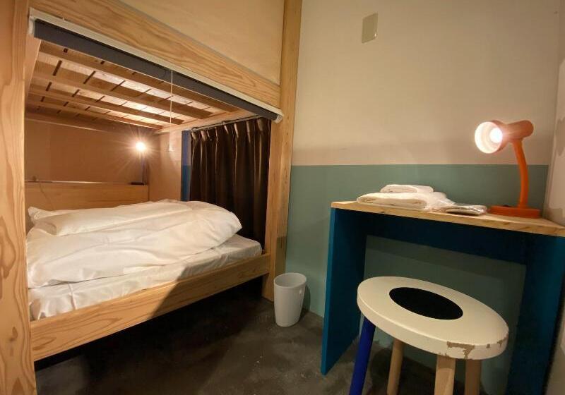 Кровать в Общей Комнате, Hafh Fukuoka The Life   Hostel