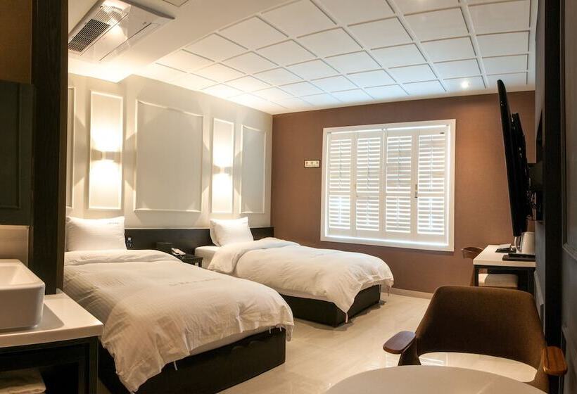 Номер Deluxe Вид на Море, Le Idea Hotel Busan Station