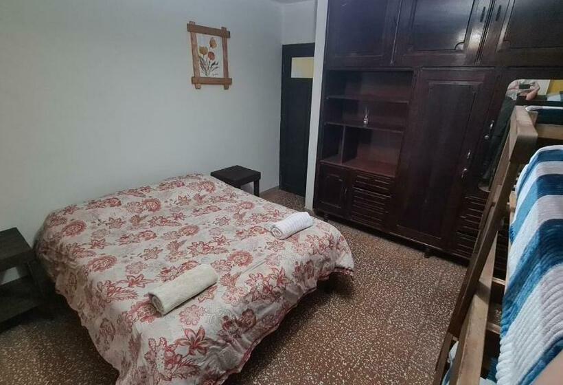 اتاق استاندارد, La Cúpula Hostel & Camping