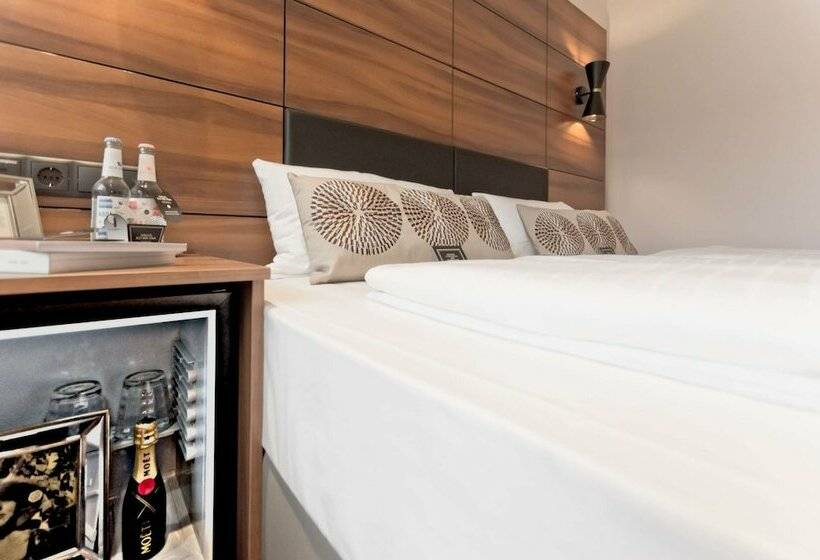 Номер Superior, Elaya Hotel Munich City