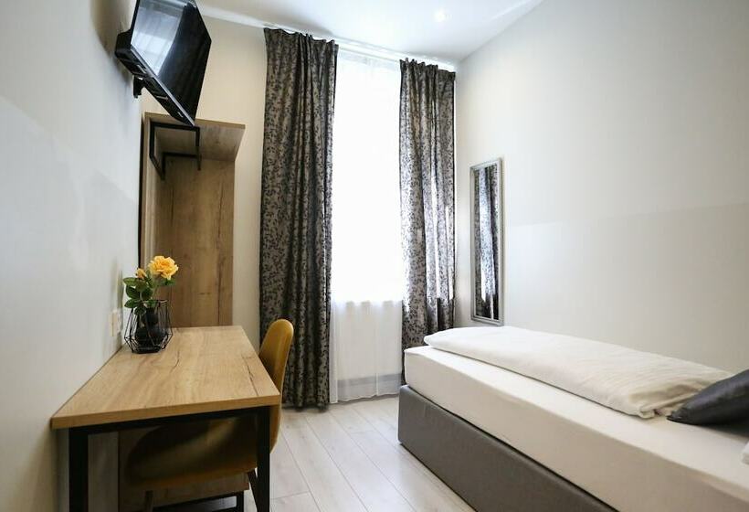 اتاق استاندارد یک نفره, Casablanca Boutique Bed&breakfast