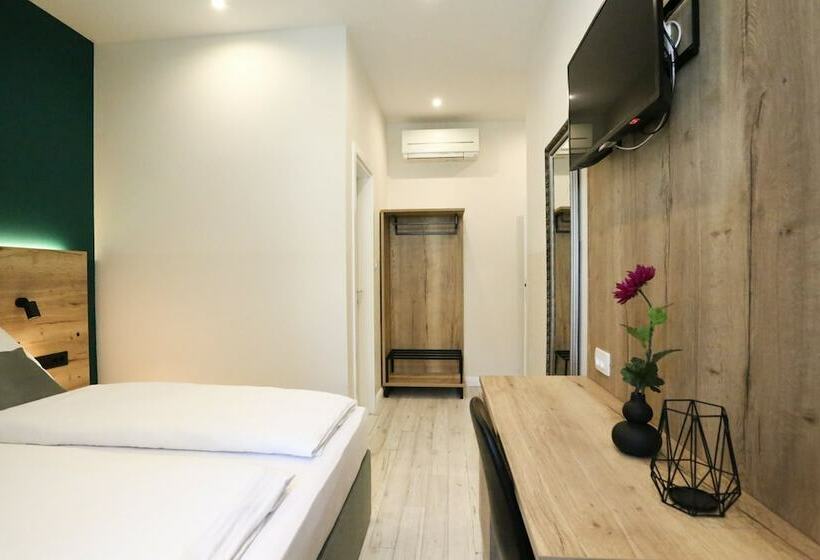 اتاق استاندارد, Casablanca Boutique Bed&breakfast