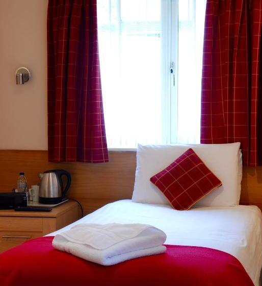 اتاق استاندارد یک نفره, Glenlossie Guest House