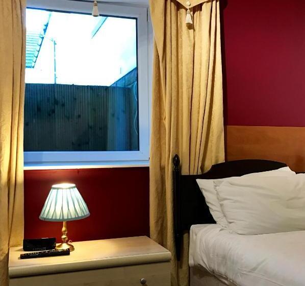 اتاق استاندارد با سرویس بهداشتی مشترک, Glenlossie Guest House