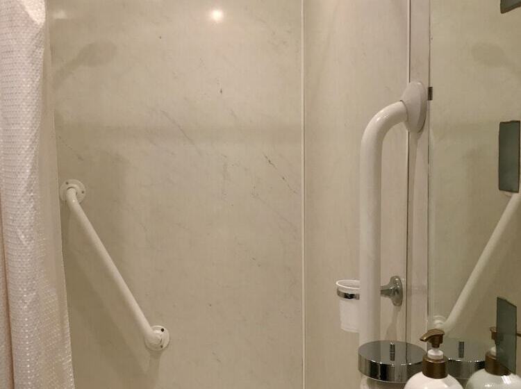 اتاق استاندارد برای معلولان, Glenlossie Guest House