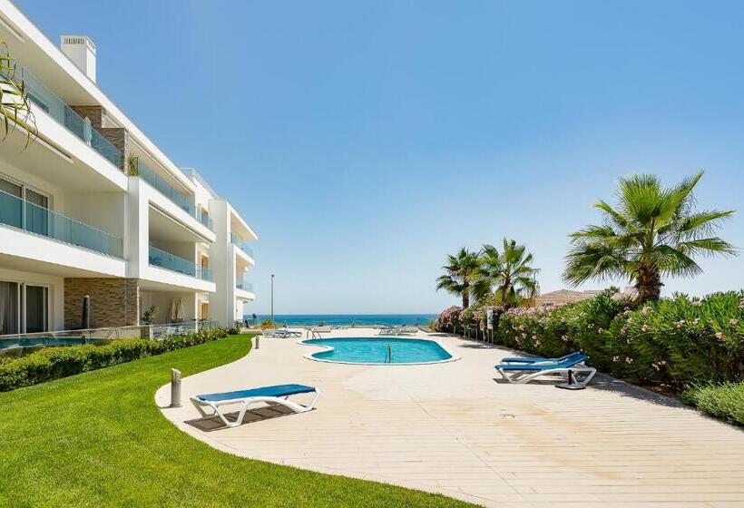 Quarto Deluxe, Porto De Mos Golf & Beach B&b Al 40312